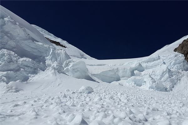 梦见雪崩是什么意思