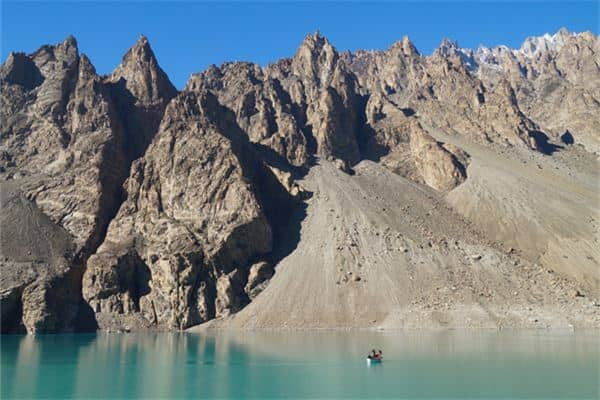 梦见山体滑坡是什么意思