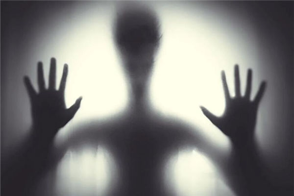 梦见鬼影子是什么意思