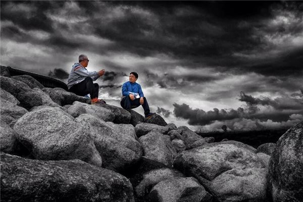 梦见和阴间的人说话是什么意思