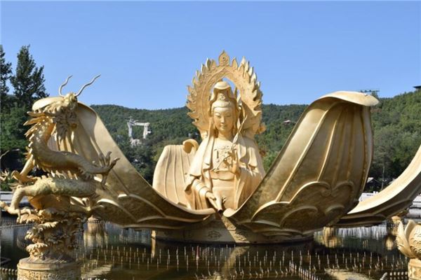 梦见菩萨现身是什么意思