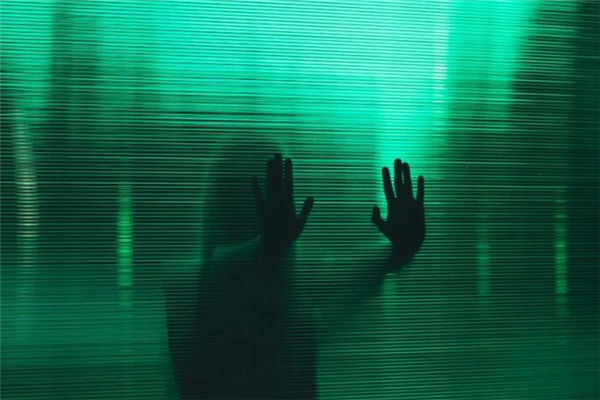 梦见鬼缠身是什么意思