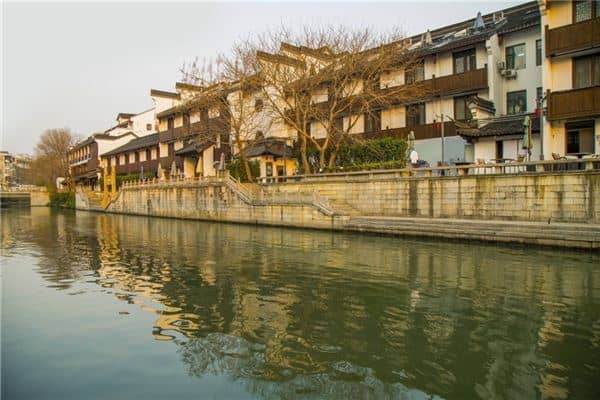 梦见老房子是什么意思