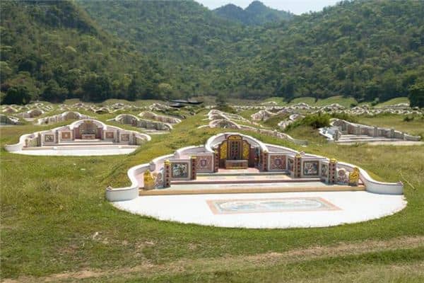 梦见孕妇新坟是什么意思