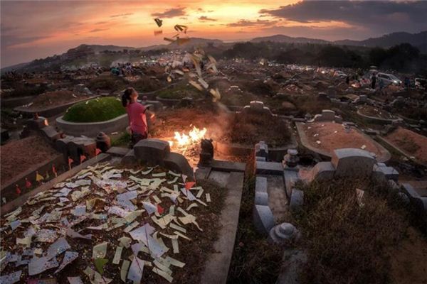 梦见孕妇土坟是什么意思