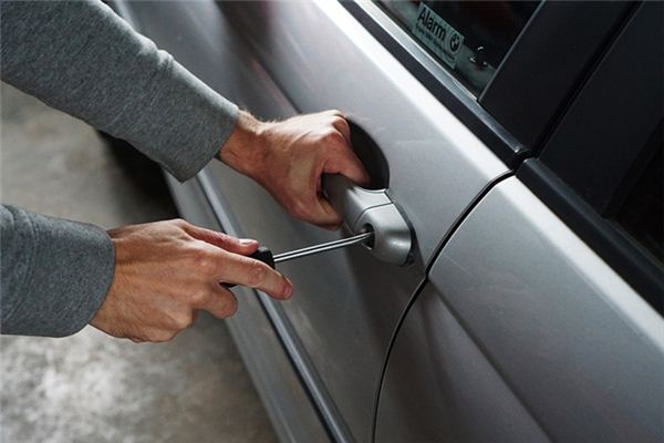 梦见汽车被偷是什么意思