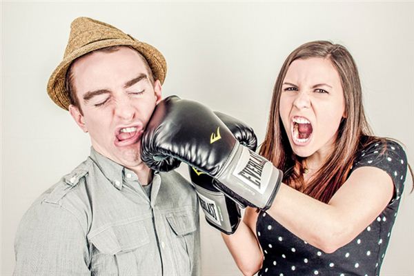 梦见打老公是什么意思