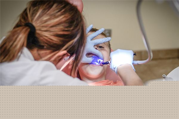 梦见掉牙齿流血是什么意思