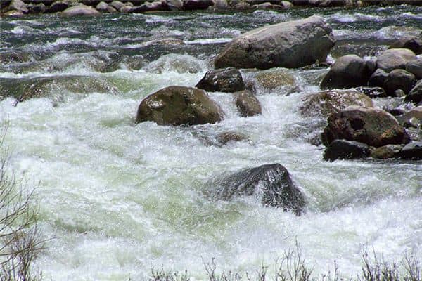 梦见河水上涨是什么意思