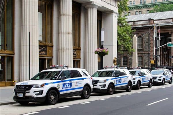 梦见警察局是什么意思