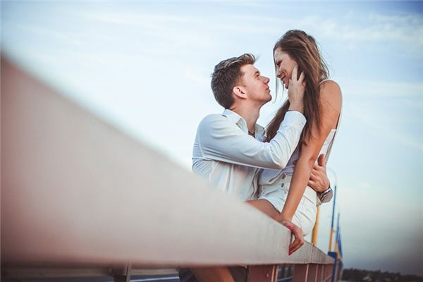 梦见朋友老婆是什么意思