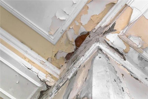 梦见墙壁破损是什么意思