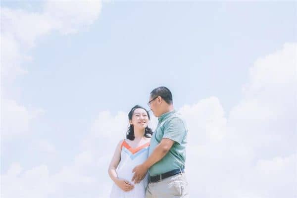 快到预产期梦到见红了是什么意思