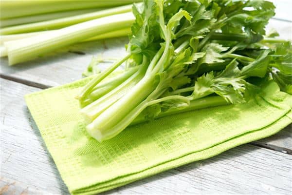 孕妇梦见芹菜是什么意思