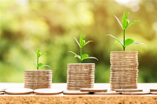 梦见钱:春夏见钱,主有吉;秋冬见钱,主有凶