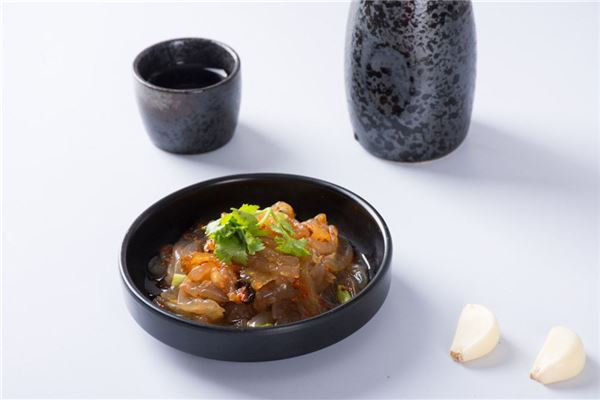 梦见海蜇:旅途愉快,收获颇多