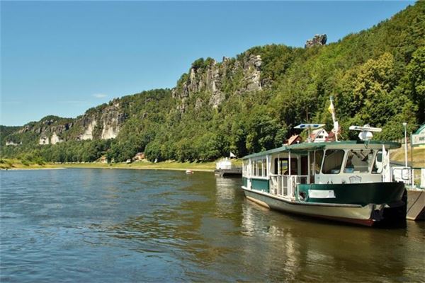 梦见渡口：渡口环境优美，心想事成