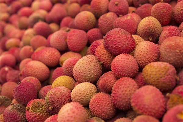 梦见荔枝:婚姻生活幸福美满