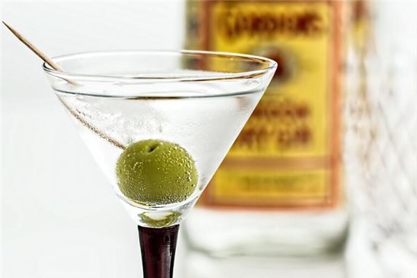 梦见苦味:耐心听取他人建议