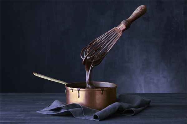 梦见铜:得铜物者,主大富贵