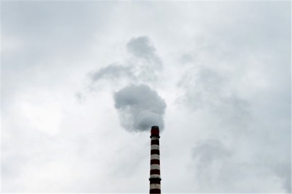 梦见烟:烟囱高高事业成