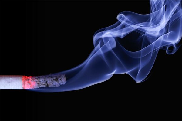 梦见香烟:男梦吸烟交财,女梦吸烟受伤