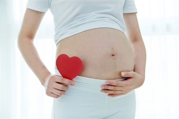 梦见和喜欢的男人在一起,梦见怀孕