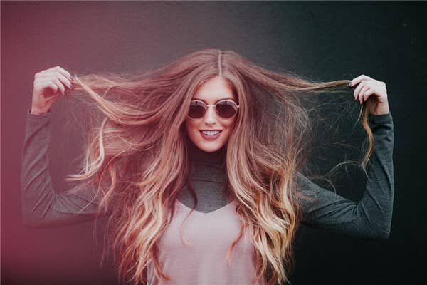 梦到了留长发怎么说