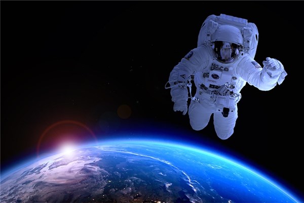 梦到了去太空是什么意思