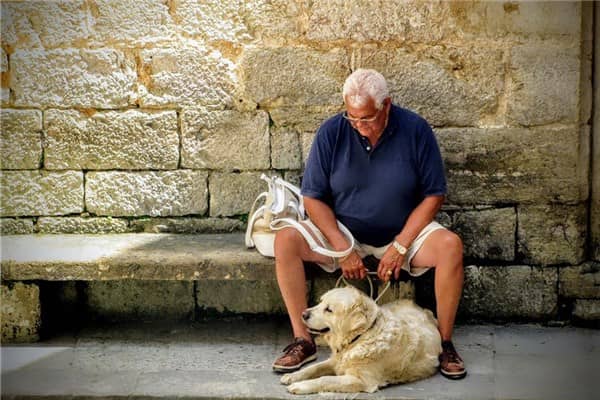 梦到了去逝父亲是什么意思