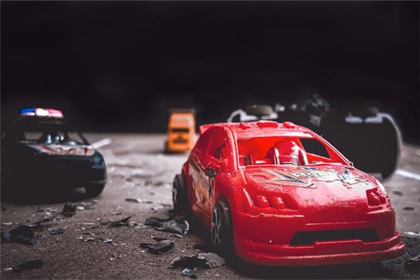 梦见碰车了是什么意思