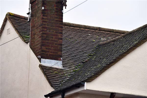 梦到了从房子上掉下来