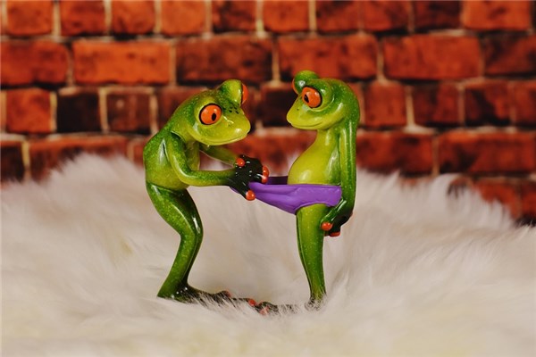 梦见没穿裤头是什么意思