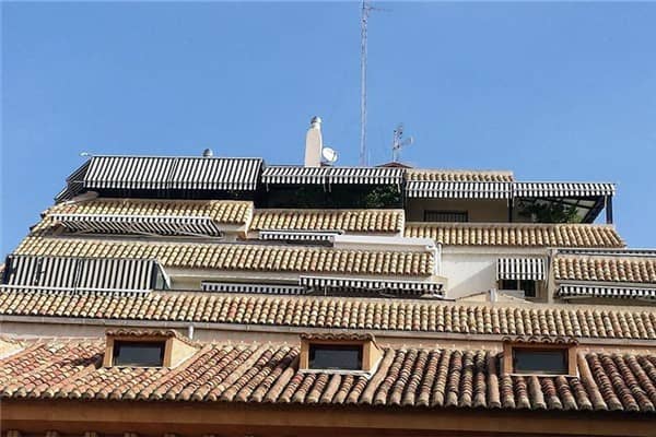 梦到了自己从房上掉下来是什么意思