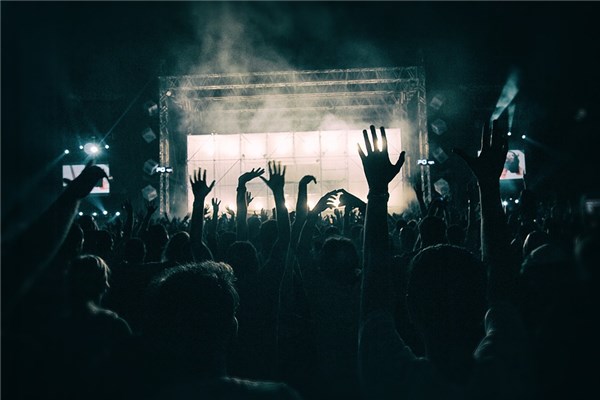 梦见大型聚会是什么意思