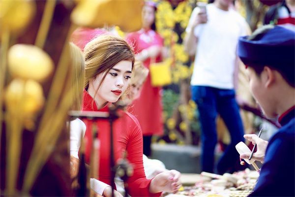 梦见买年货是什么意思