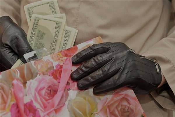 梦到了包包被偷是什么意思