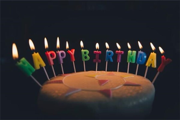 梦到老人过寿是什么意思