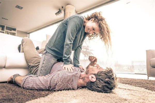 梦到老婆和别人上床