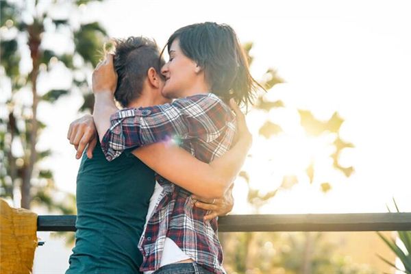 梦见自己做春梦