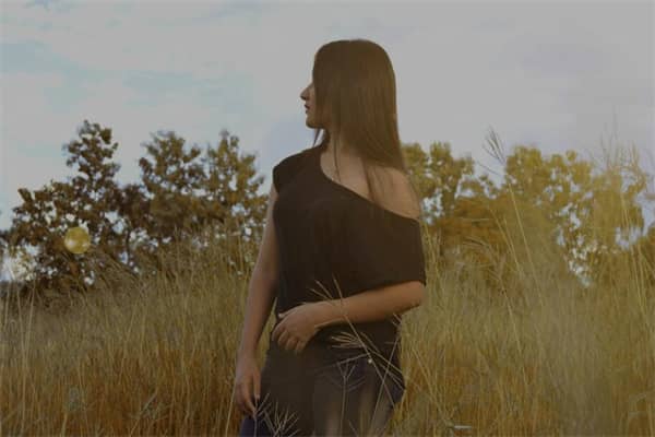 梦到了衣不遮体