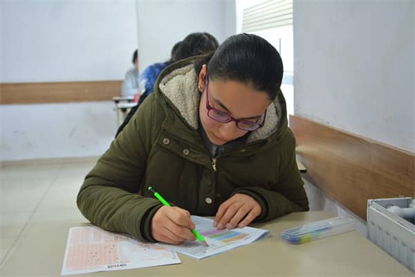 梦见考试考砸是什么意思