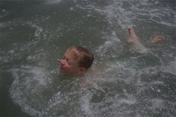 梦到救儿子是什么意思