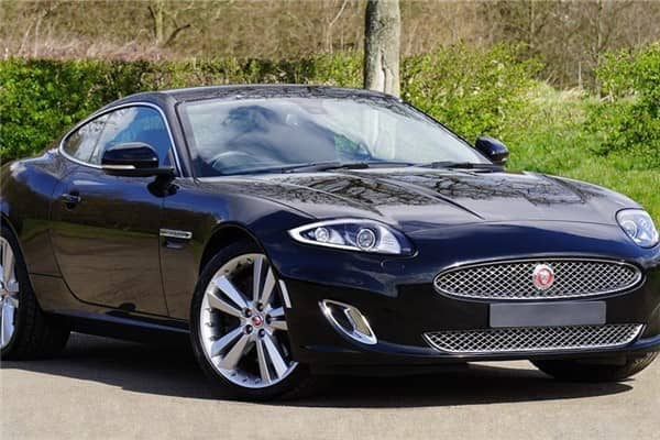 梦见车胎扎了是什么意思