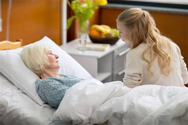 梦到老人住院是什么意思