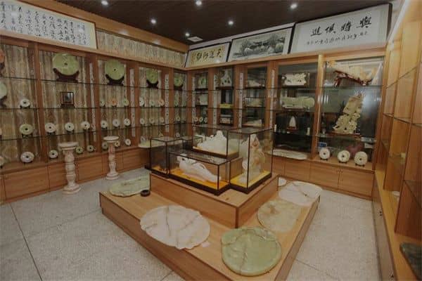 梦到了玉牌是什么意思